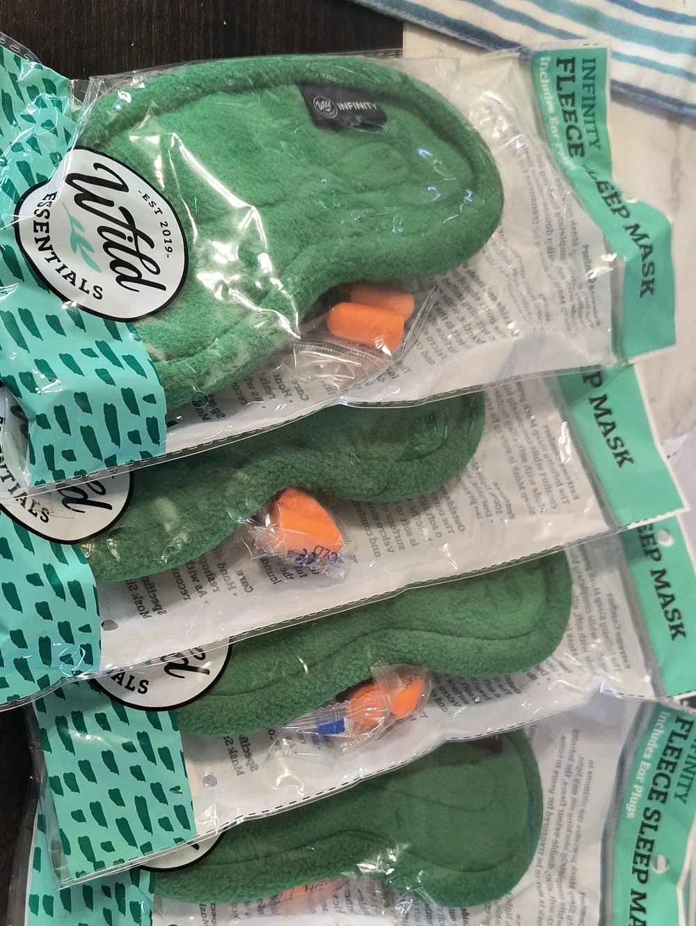 NEW Wild Essentials Green Fleece Sleep Mask with Orange Earplugs